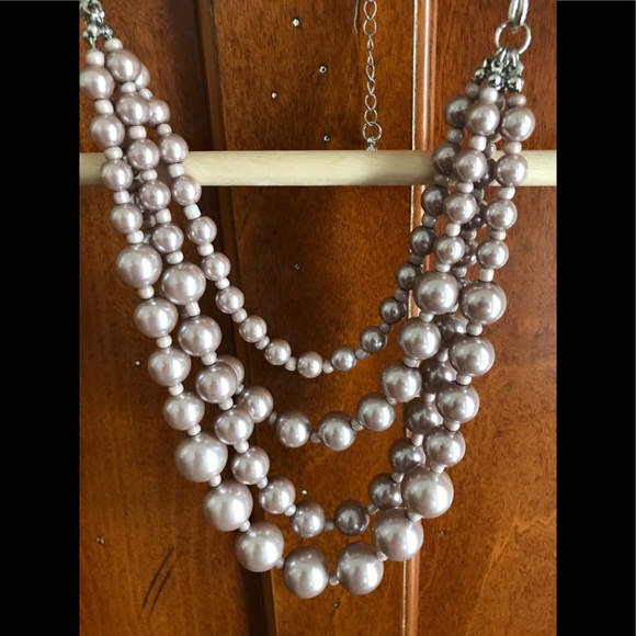 Faux pearl 4 strand necklace - Picture 4 of 9